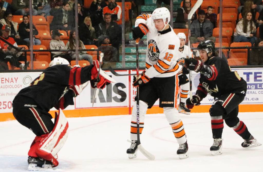 Smoke Eaters forward Louis Jonerheim battles for position against West Kelowna in Friday’s loss, but Jonerheim scored twice in a 4-2 victory over the Nanaimo Clippers on Tuesday. (Trail Times/Jim Bailey)